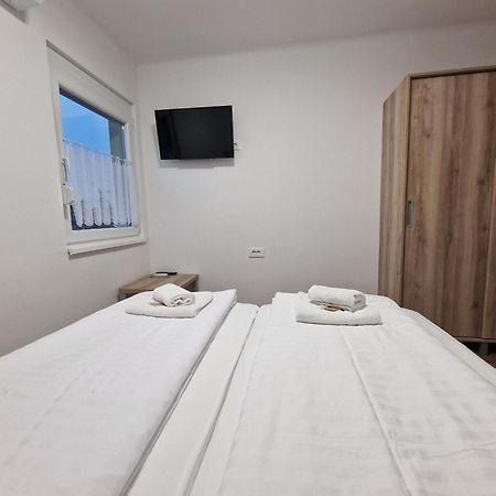 Pocitniski Dom Portoroz / Portoroz Holiday Home المظهر الخارجي الصورة