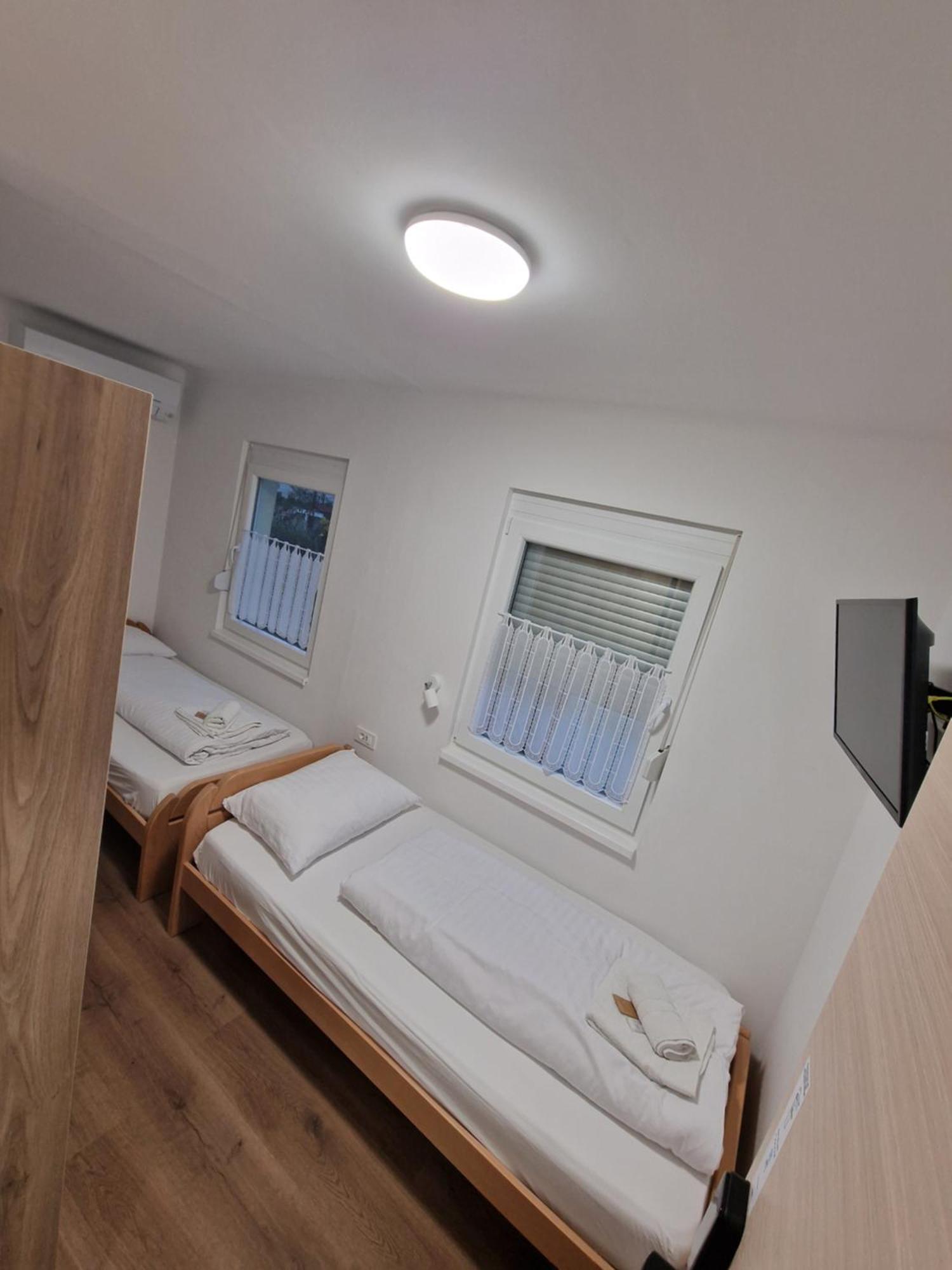 Pocitniski Dom Portoroz / Portoroz Holiday Home المظهر الخارجي الصورة